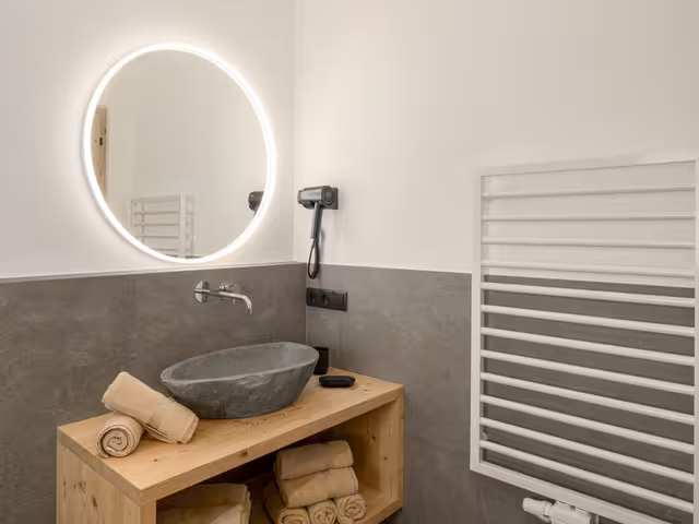 Bad Apartment Typ A (Platzhalter, Foto folgt) Bad Apartment Typ A (Platzhalter, Foto folgt)